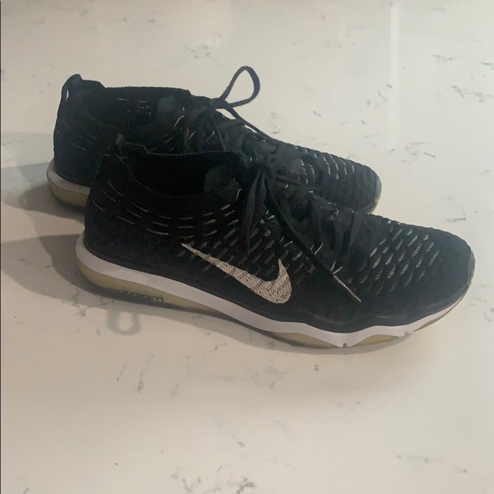 Final Sale ! Nike Air Zoom Fearless Flyknit Shoes